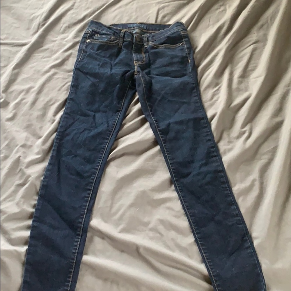 Aeropostale skinny jeans!